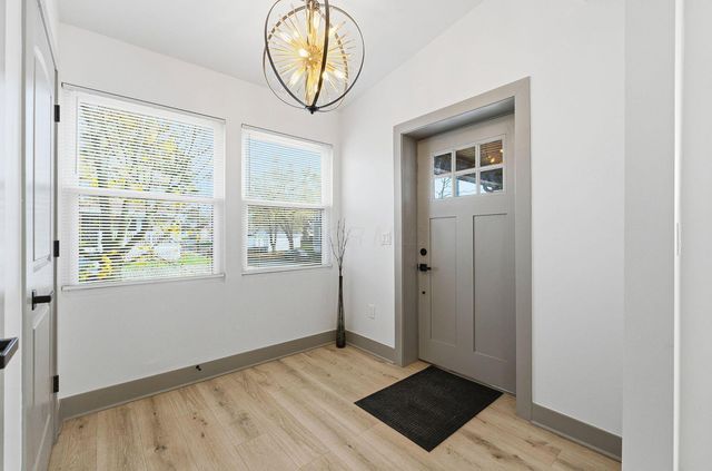 975 Carpenter Street, Columbus, OH 43206