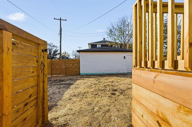 975 Carpenter Street, Columbus, OH 43206