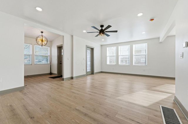 975 Carpenter Street, Columbus, OH 43206