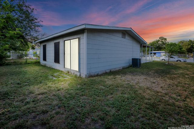 5751 Indian Sky, San Antonio, TX 78242