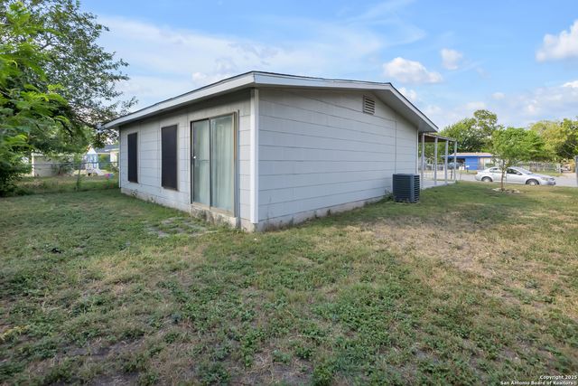 5751 Indian Sky, San Antonio, TX 78242