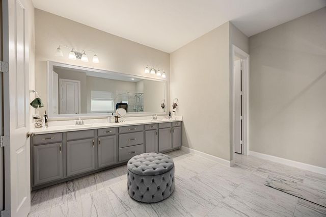 2011 Big Creek Way, Missouri City, TX 77459