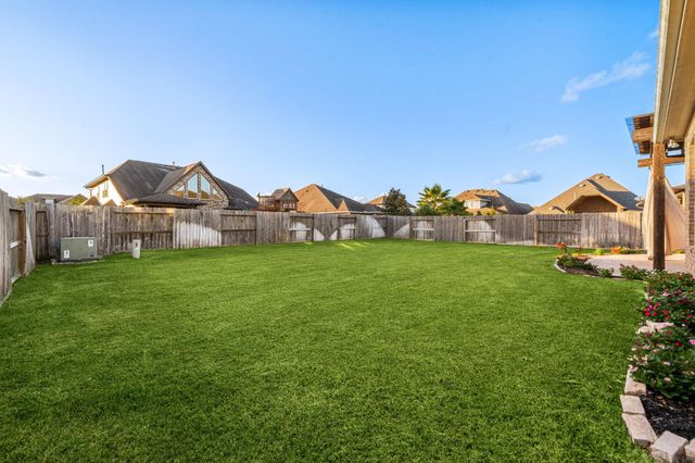 2011 Big Creek Way, Missouri City, TX 77459