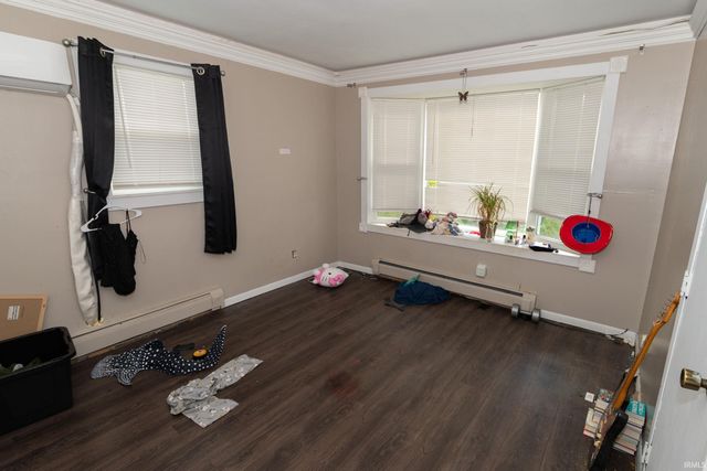 22 Shore Manor Court, Bristol, IN 46507
