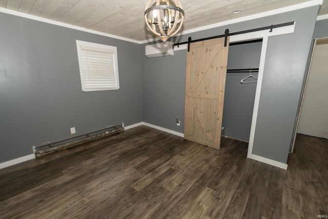 22 Shore Manor Court, Bristol, IN 46507