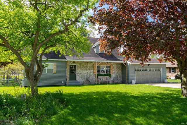 22 Shore Manor Court, Bristol, IN 46507