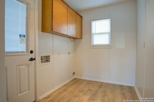 150 Sprucewood, San Antonio, TX 78216