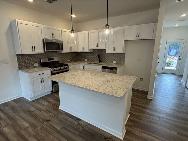 5544 Highland Street, Douglasville, GA 30135