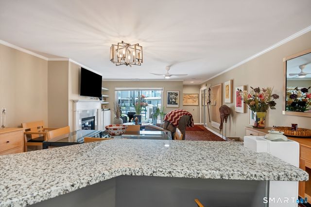 51 Harbour Close 51, New Haven, CT 06519