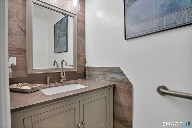51 Harbour Close 51, New Haven, CT 06519