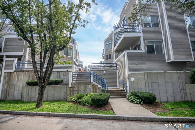 51 Harbour Close 51, New Haven, CT 06519