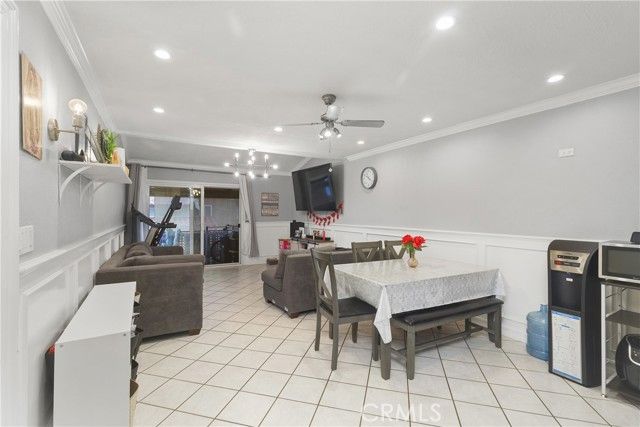 1000 W Macarthur Boulevard 18, Santa Ana, CA 92707