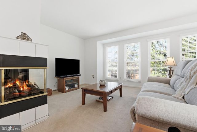 8222 RAMSEUR PL, Manassas, VA 20109