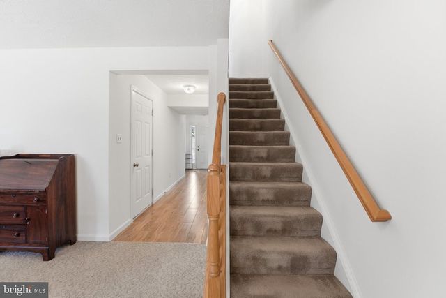 8222 RAMSEUR PL, Manassas, VA 20109