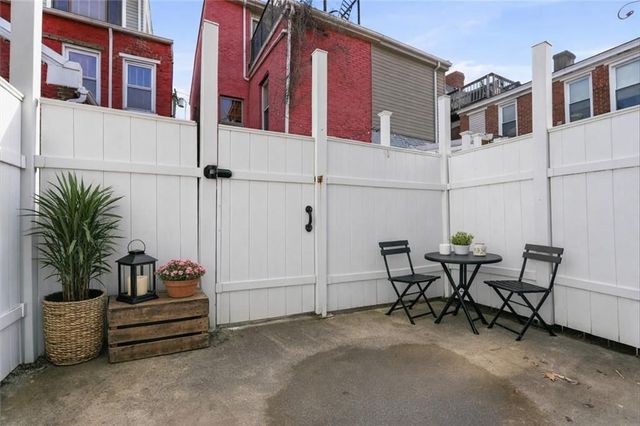 2334 Fox Way, South Side, PA 15203