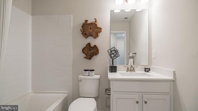 407 MOORE RD, Wallingford, PA 19086