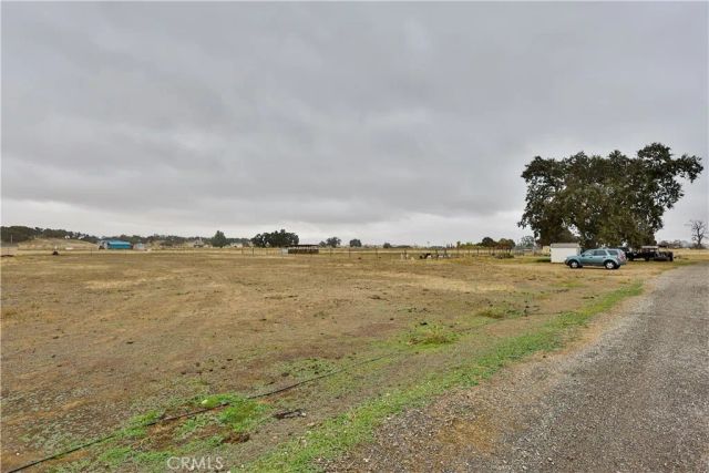 4210 Osborn Road, Flournoy, CA 96029
