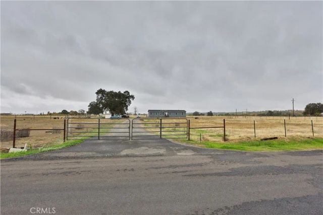 4210 Osborn Road, Flournoy, CA 96029