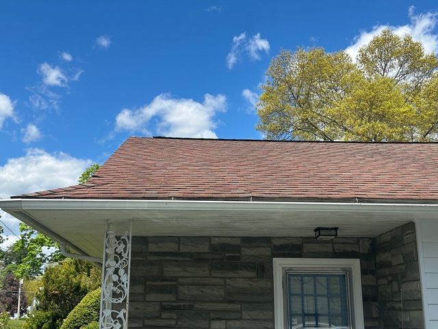 24 Highland Ter, Taunton, MA 02780