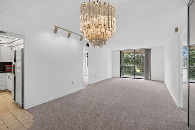 1100 Saint Charles Place 203, Pembroke Pines, FL 33026