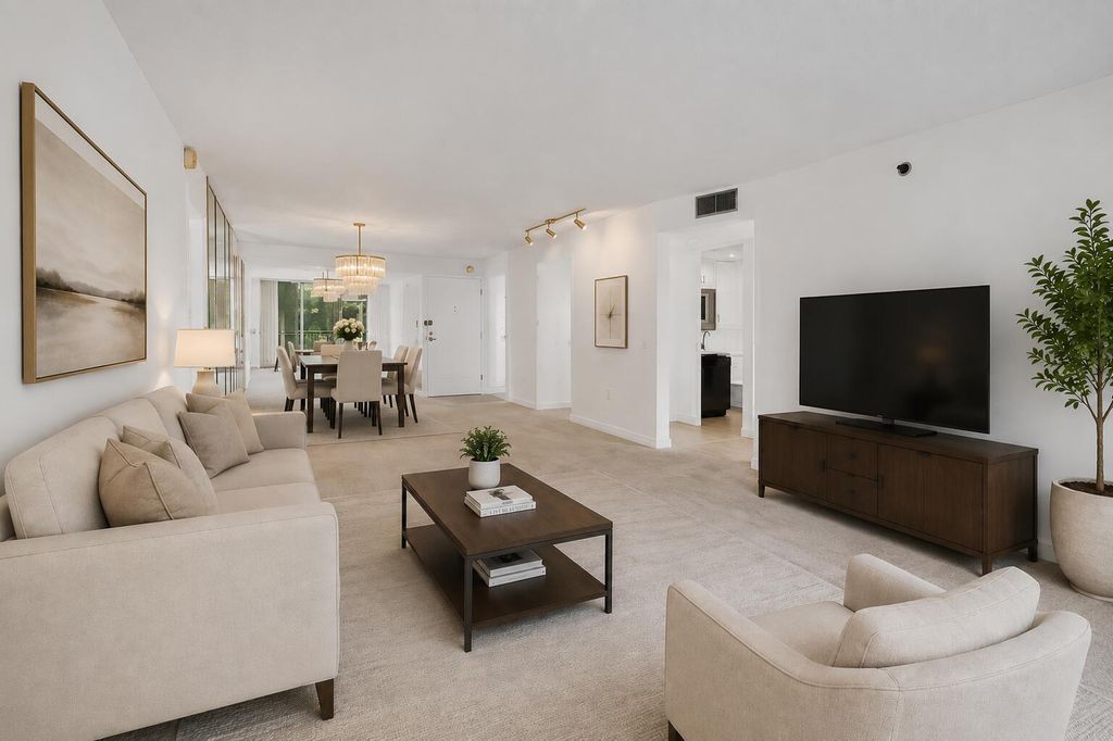 1100 Saint Charles Place 203, Pembroke Pines, FL 33026