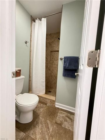 401 Old Forge CT, Virginia Beach, VA 23452
