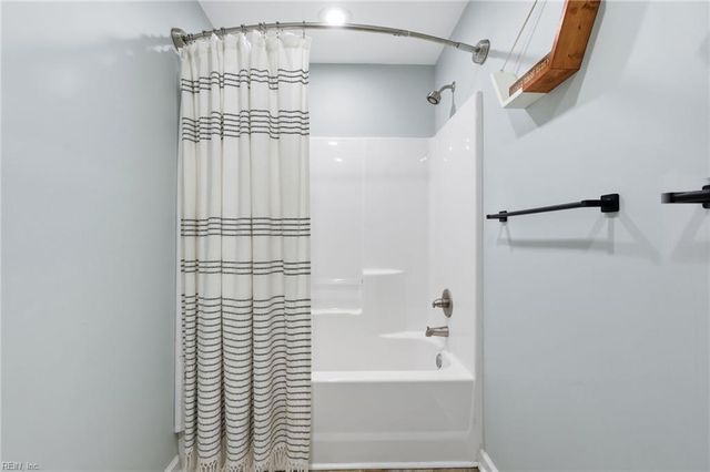 401 Old Forge CT, Virginia Beach, VA 23452
