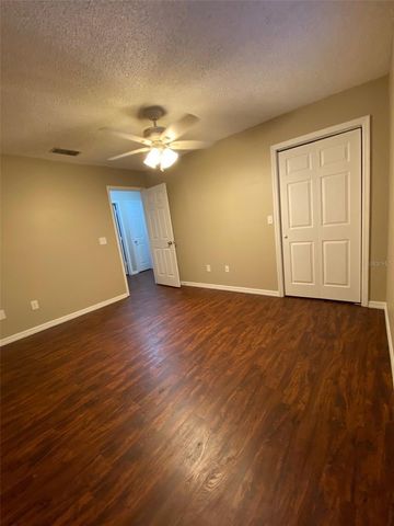 2430 NW 4TH TERRACE, Gainesville, FL 32609