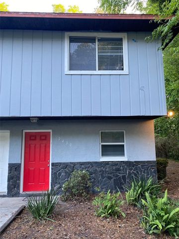 2430 NW 4TH TERRACE, Gainesville, FL 32609