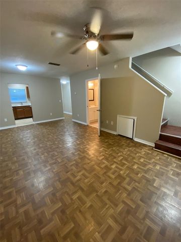 2430 NW 4TH TERRACE, Gainesville, FL 32609