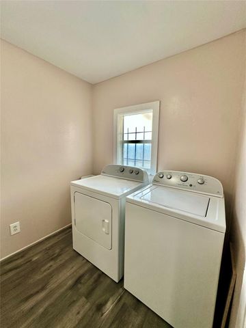 305 N Live Oak Street 3, Houston, TX 77003
