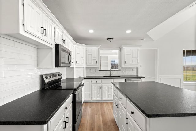 760 Willow Lane, Waxahachie, TX 75165