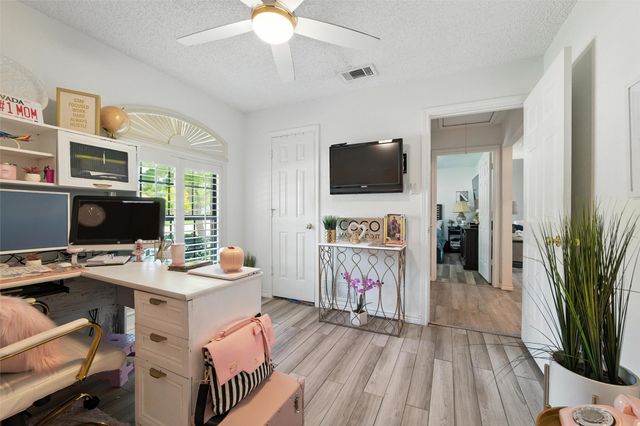 709 Arbor Creek Drive, Desoto, TX 75115