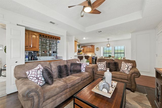 709 Arbor Creek Drive, Desoto, TX 75115