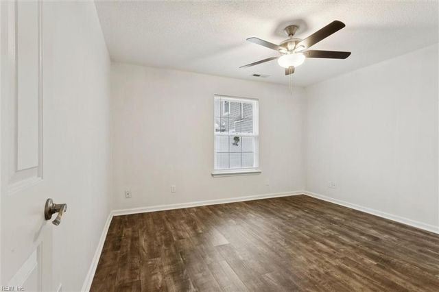 1760 Willow Creek CT, Virginia Beach, VA 23464