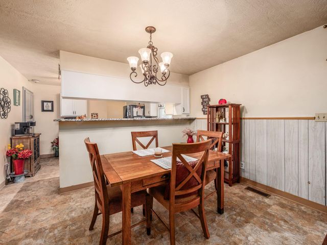 3267 Castleton Street, Grove City, OH 43123