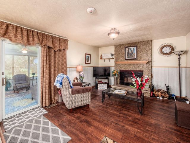 3267 Castleton Street, Grove City, OH 43123