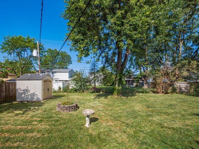 3267 Castleton Street, Grove City, OH 43123