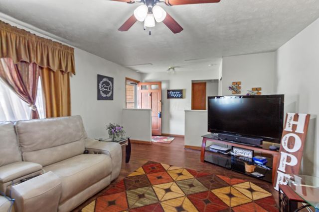 3267 Castleton Street, Grove City, OH 43123