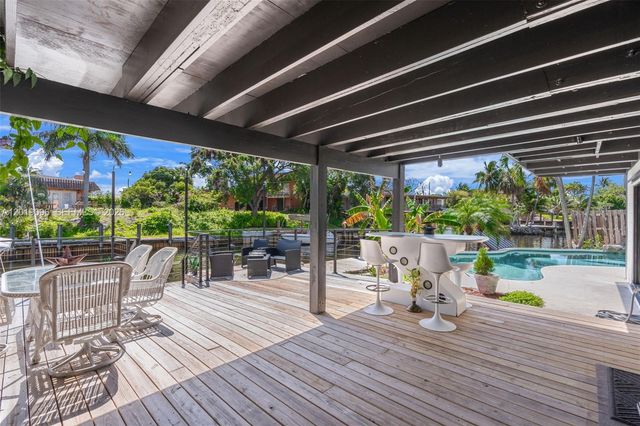 516 NE 6th Ave 1-3, Deerfield Beach, FL 33441