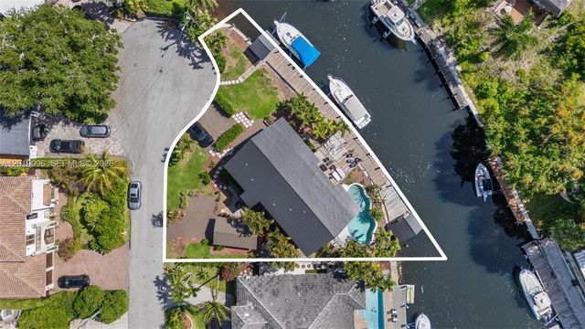 516 NE 6th Ave 1-3, Deerfield Beach, FL 33441