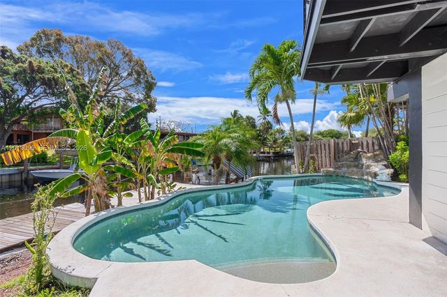 516 NE 6th Ave 1-3, Deerfield Beach, FL 33441