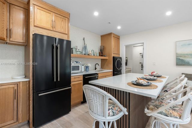 516 NE 6th Ave 1-3, Deerfield Beach, FL 33441