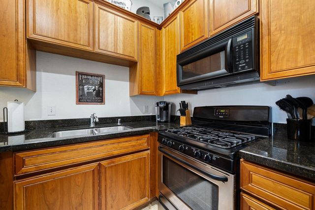 50630 Santa Rosa Plaza 8, La Quinta, CA 92253