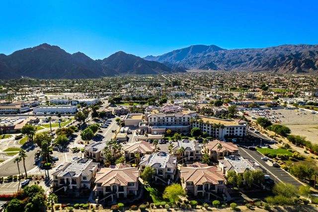 50630 Santa Rosa Plaza 8, La Quinta, CA 92253