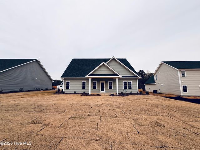 279 Elijah Way, Vass, NC 28394