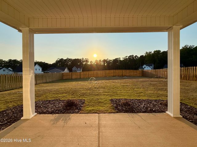 279 Elijah Way, Vass, NC 28394