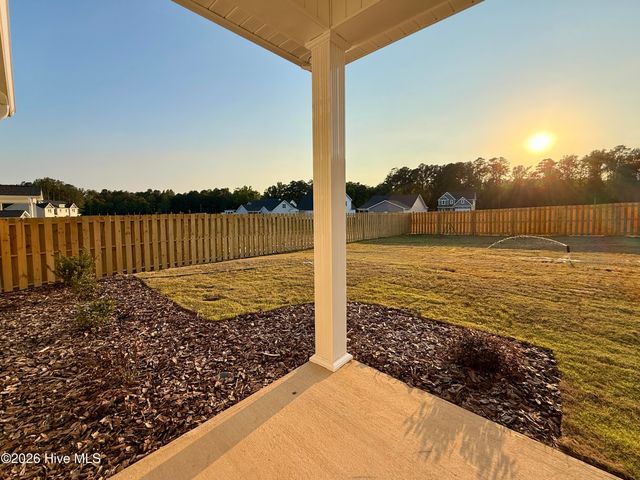 279 Elijah Way, Vass, NC 28394