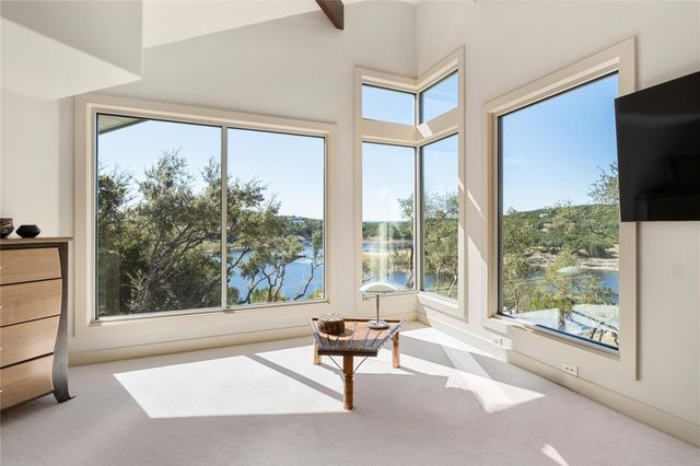 19905 Angel Bay DR, Spicewood, TX 78669