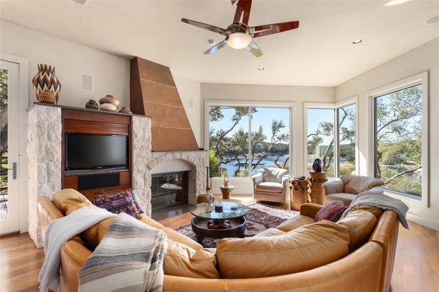 19905 Angel Bay DR, Spicewood, TX 78669